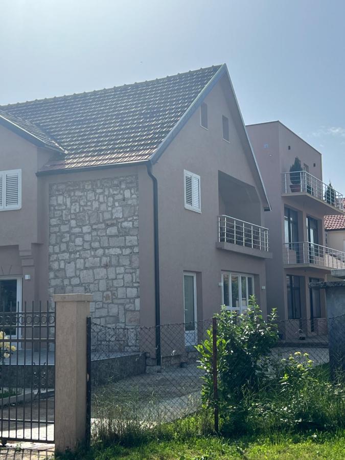 Apartman Scepanovic Nikšić Exteriör bild