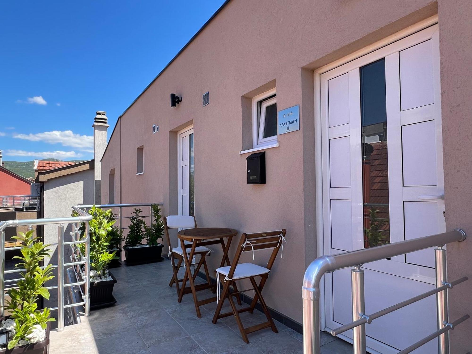 Apartman Scepanovic Nikšić Exteriör bild